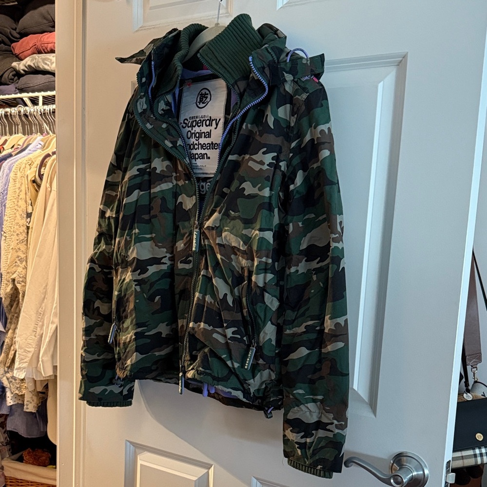 Superdry Original Windcheater Green Camouflage Snowboarding Jacket